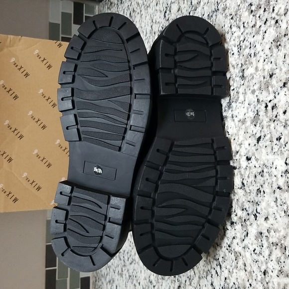 MIX NO. 6 BLACK COMBAT BOOTS, 9 WIDE - Picture 3 of 4